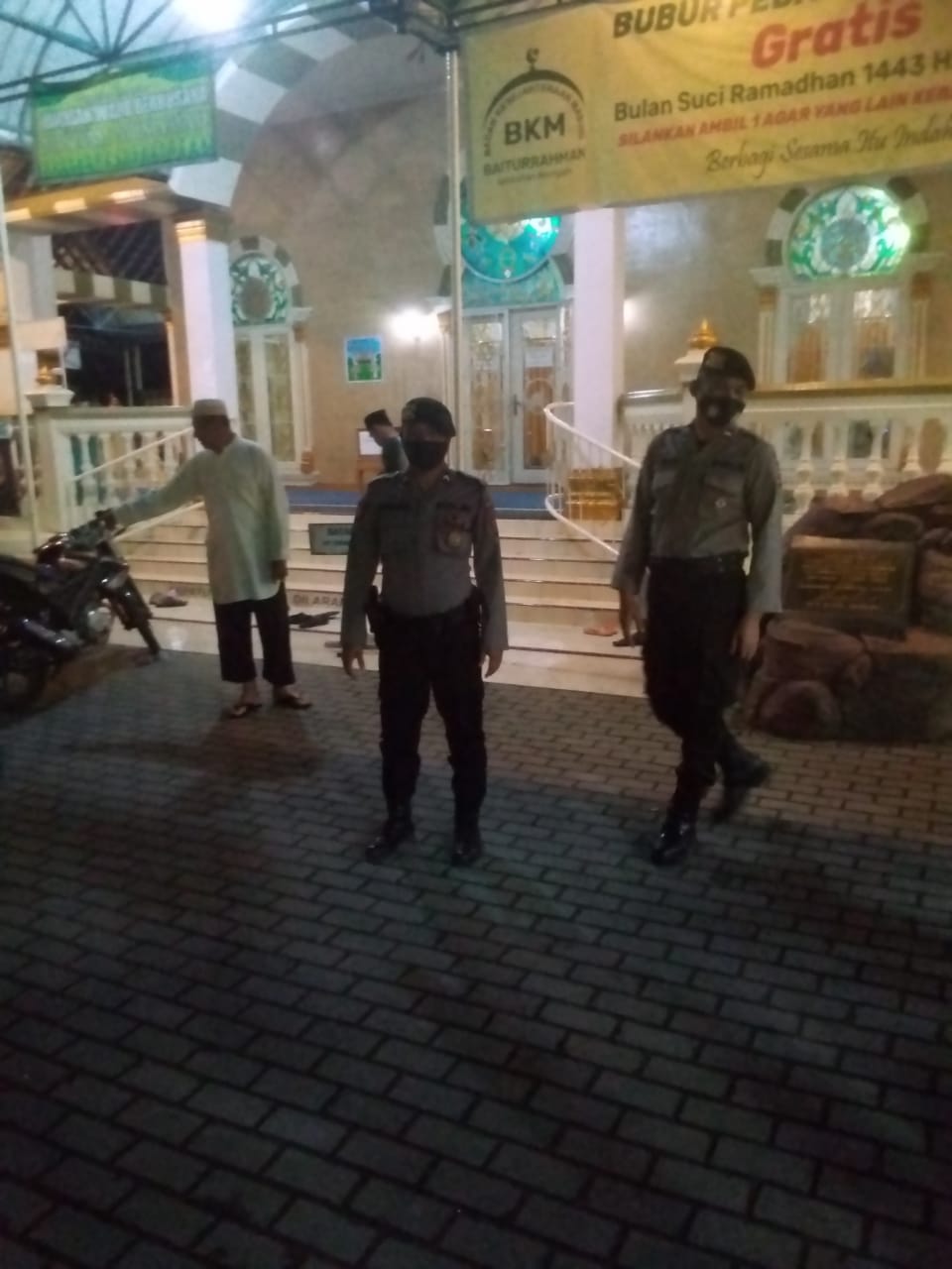 Patroli Skala Besar Dalam Rangka Menciptakan Situasi Kondisi Yang Aman Dan Nyaman Selama Bulan Suci Ramadhan 1443 H