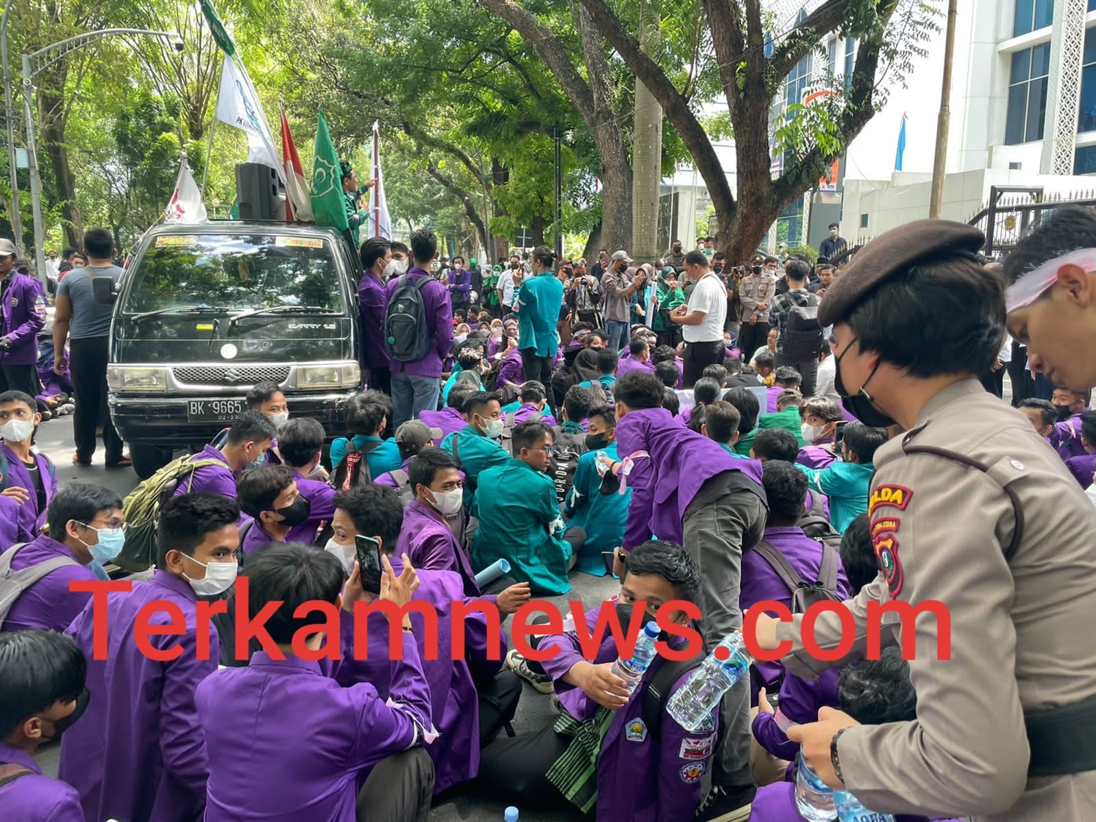 Kapolda Sumut Apresiasi Mahasiswa Jaga Kondisi Kamtibmas Tetap Kondusif Selama Unjuk Rasa