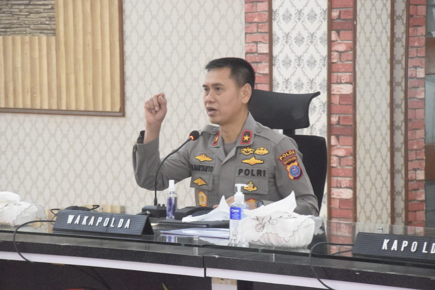Wakapolda Sumut melaksanakan Rapat Koordinasi Internal Dalam Rangka Kesiapan Operasi Terpusat Ketupat Toba 2022 bertempat di Aula Tribrata Polda Sumut