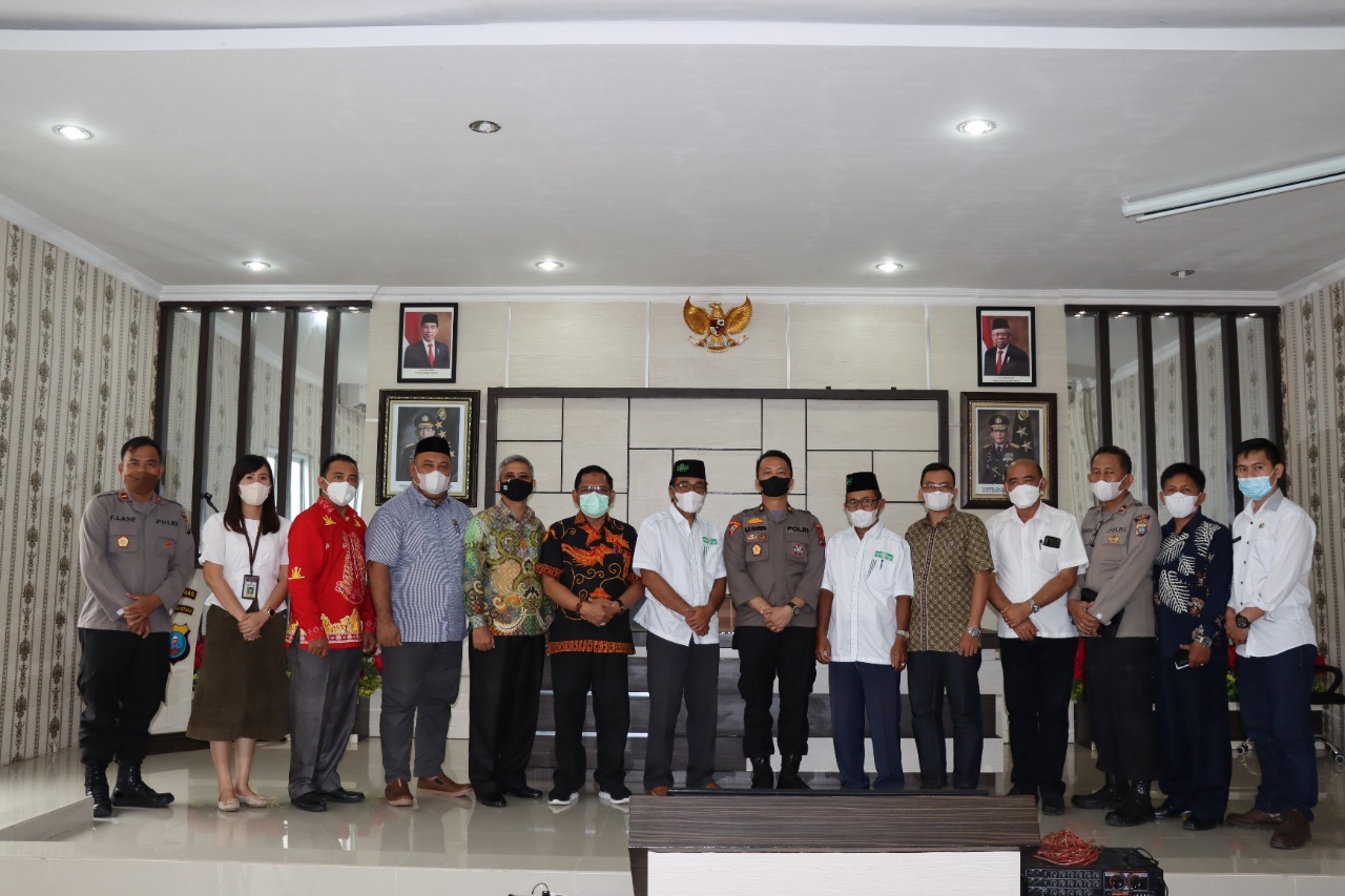 Rapat Koordinasi Lintas Sektoral dalam rangka suksesnya pelaksanaan 1 Juta Vaksin