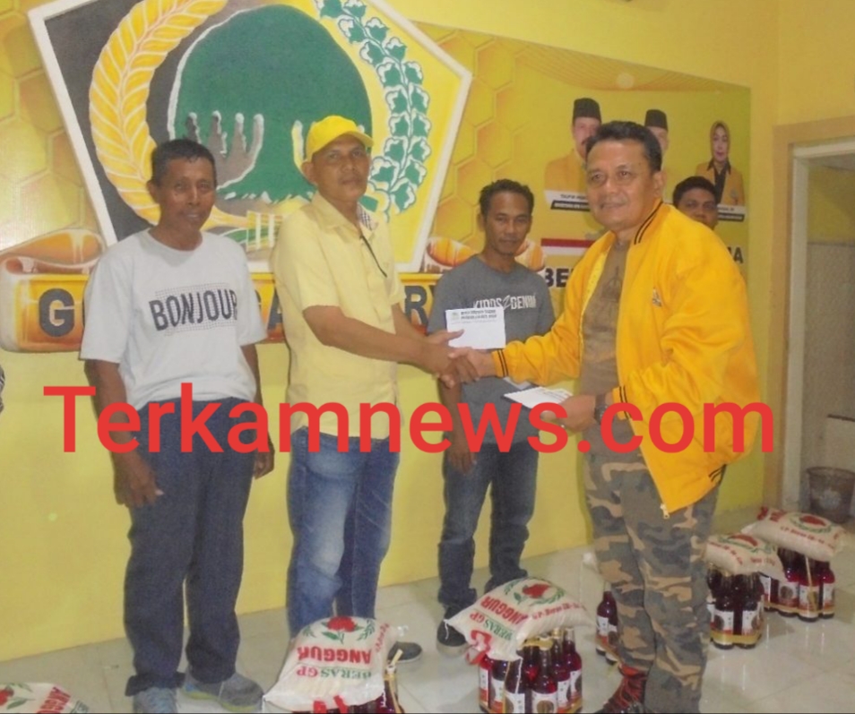 Ribuan Paket Sembako Dari Haji Kires Disalurkan Ke Pimpinan Kecamatan dan Kelurahan Partai Golkar se-Kota Binjai