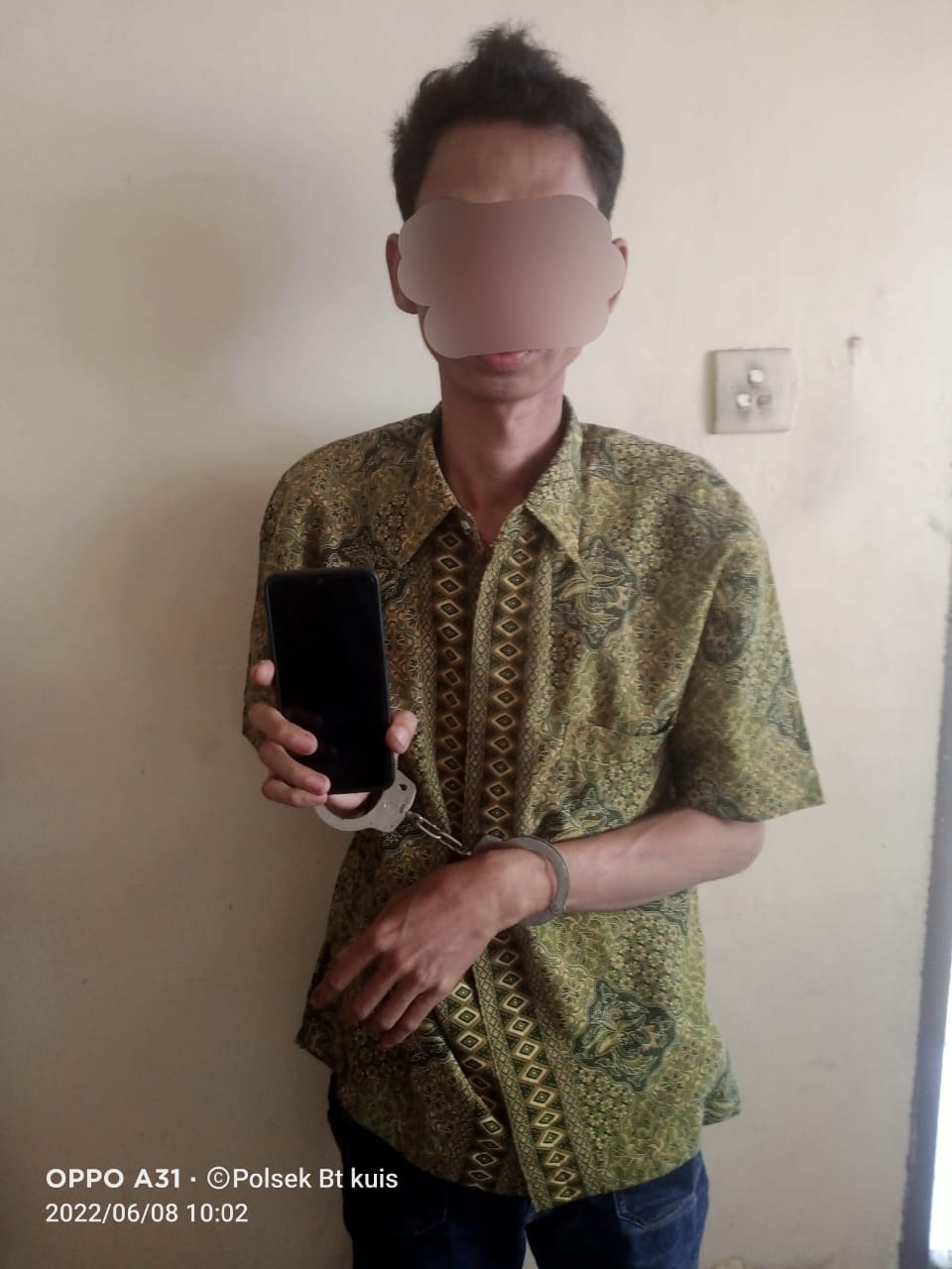 Niat Hati Ingin Melarikan Handphone, Pemuda Ini Malah Diamankan Oleh Unit Reskrim Polsek Batang Kuis