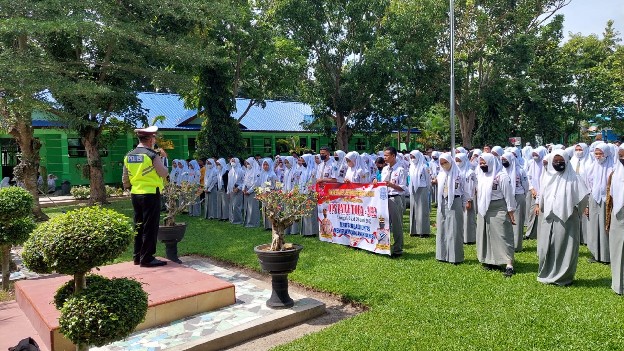 Sat Lantas Polresta Deli Serdang Lakukan Penyuluhan Operasi Patuh Toba 2022 Ke Sekolah