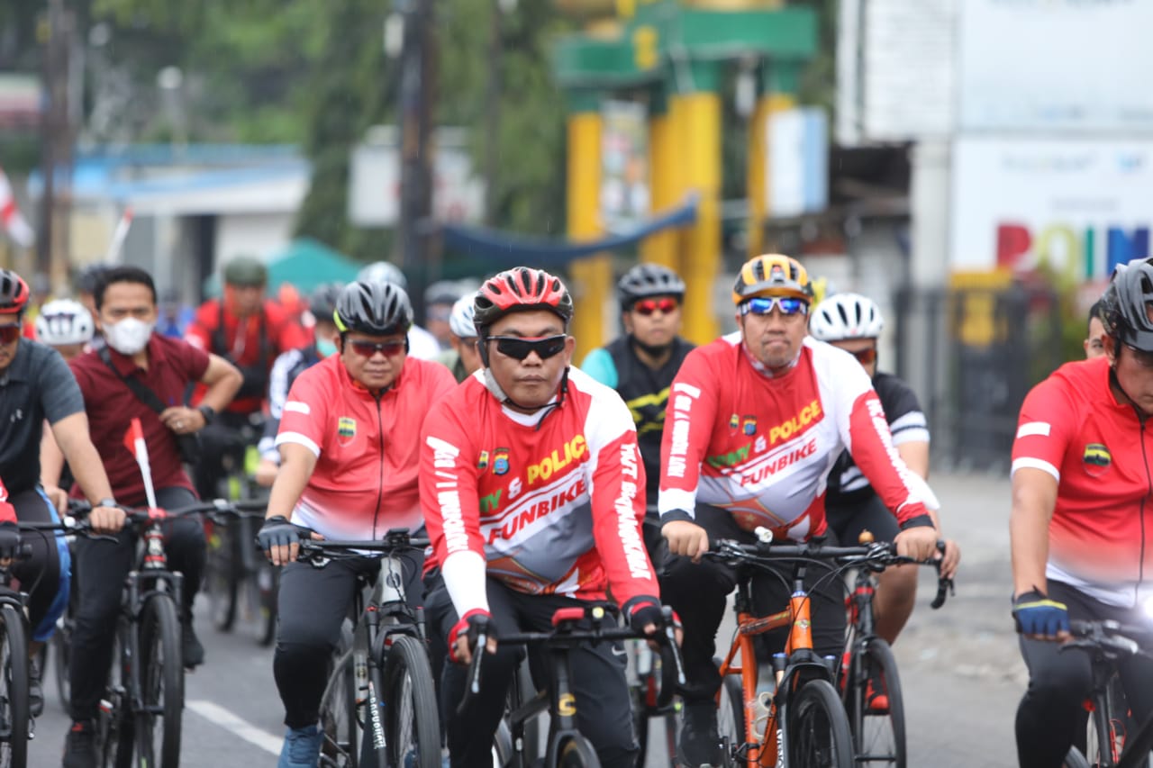 Fun Bike Yang Digelar Polda Sumut Bersama Kodam I Bukit Barisan Di Lapangan Benteng