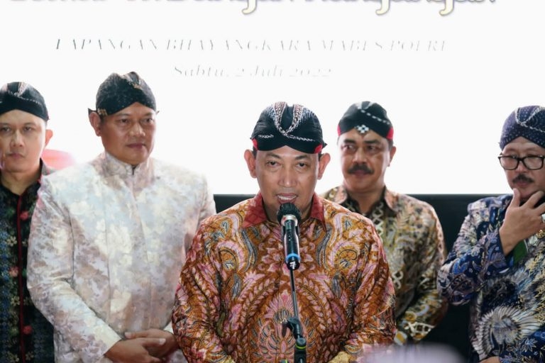 Mabes Polri Gelar Pagelaran  Wayang Kulit, Kapolri: Pelestarian Budaya Hingga Dekat dengan Masyarakat