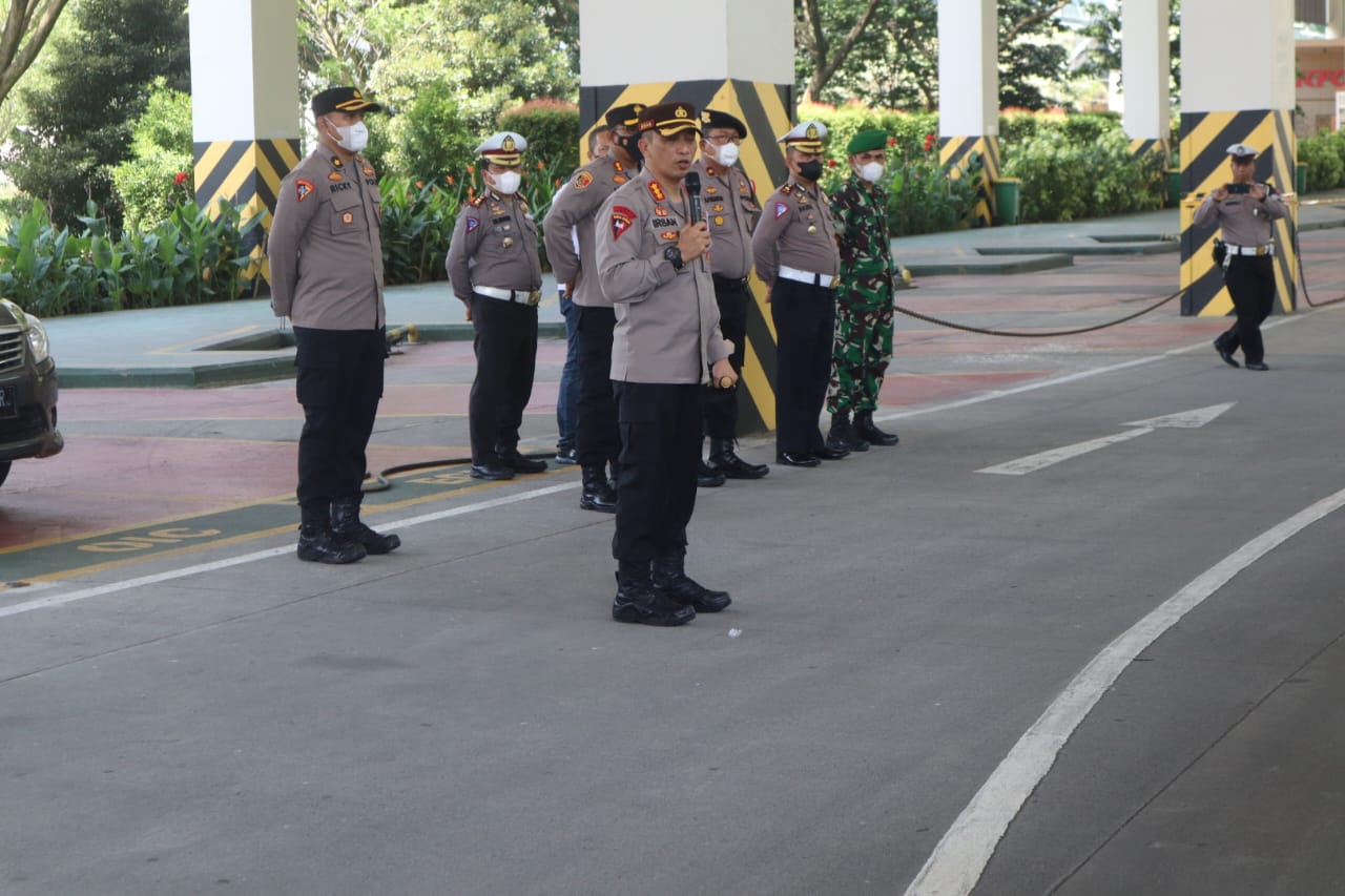 Polresta Deli Serdang Laksanakan Pengamanan Kedatangan Delegasi W-20 Di Wilkum Polresta Deli Serdang