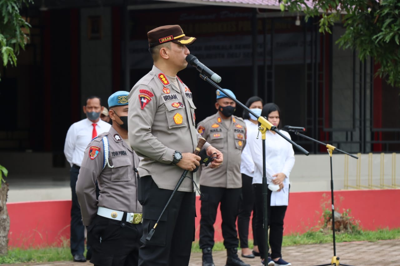 Kapolresta Deli Serdang Cek Sikap Tampang Personil Polresta Deli Serdang