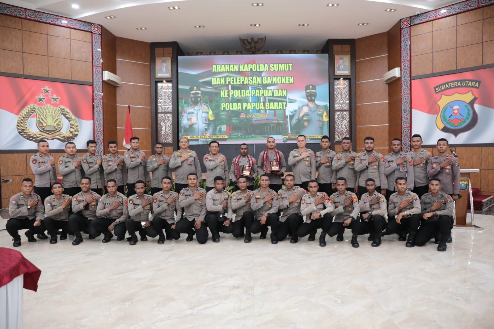 Kapolda Sumut Lepas 30 Bintara Noken Kembali ke Papua