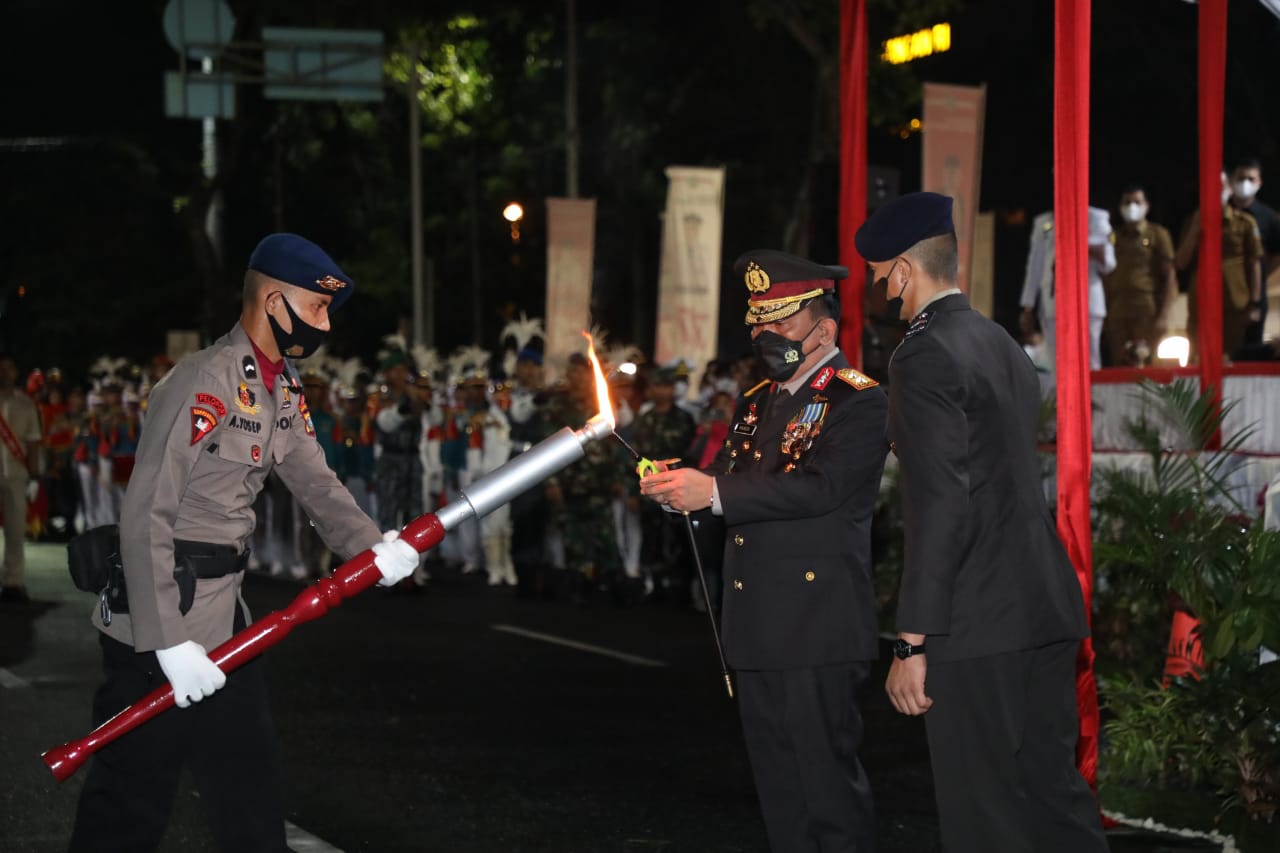Peringati HUT RI ke 77 Tahun, Kapolda Sumut Pimpin Upacara Taptu