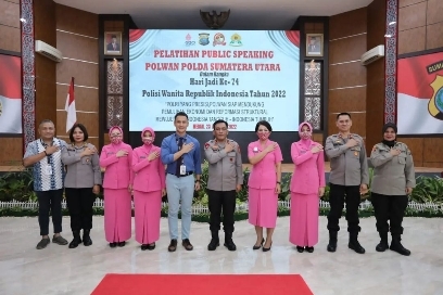 Tingkatkan kemampuan Personil, Polda Sumut Gelar pelatihan Public speaking Sambut Hari jadi Polwan dan Hari Kesatuan Gerak Bhayangkari