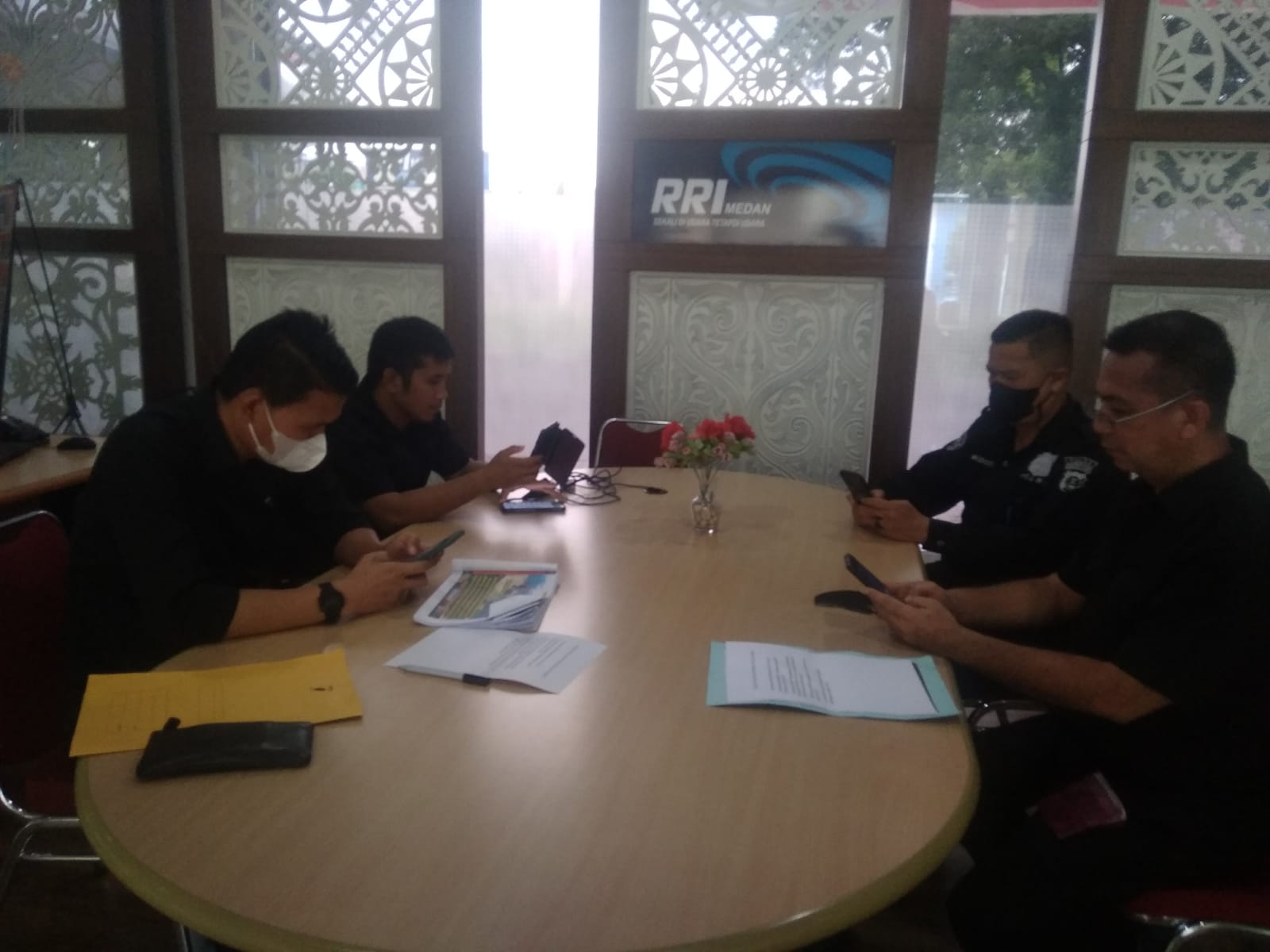 Dialog Interaktif Halo Polisi : Fungsi dan Tugas Pokok Bid Propam Polda Sumatera Utara