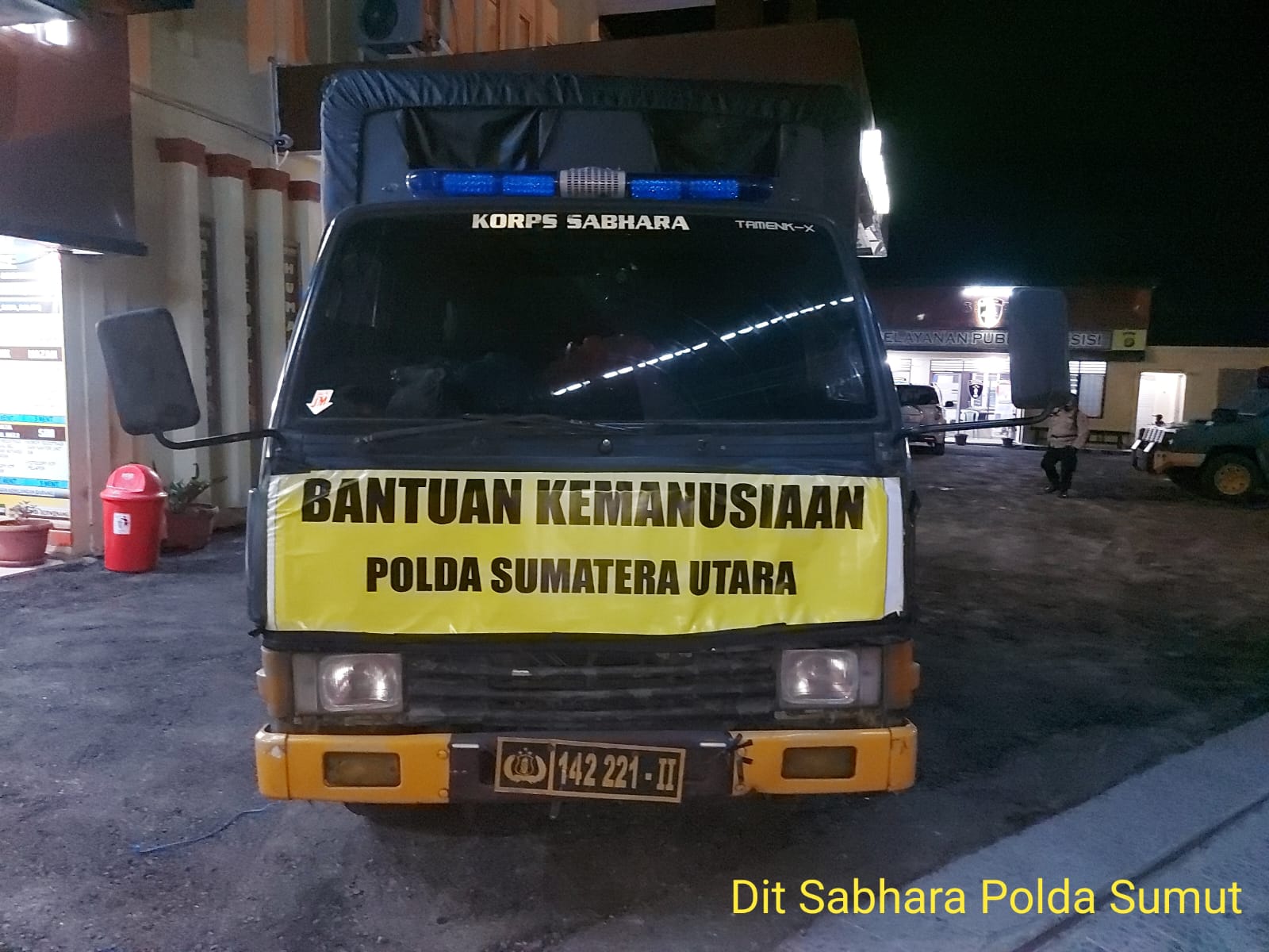 Ratusan Paket Bansos dari Polda Sumut tiba dini hari di Tarutung