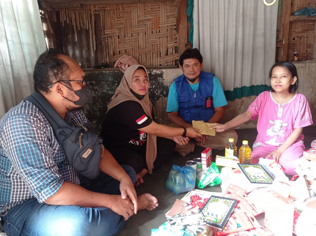 Miris Mendengar Dalam Satu Rumah keluarga Di Sari rejo Polonia Terkena Penyakit Cacar Monyet.