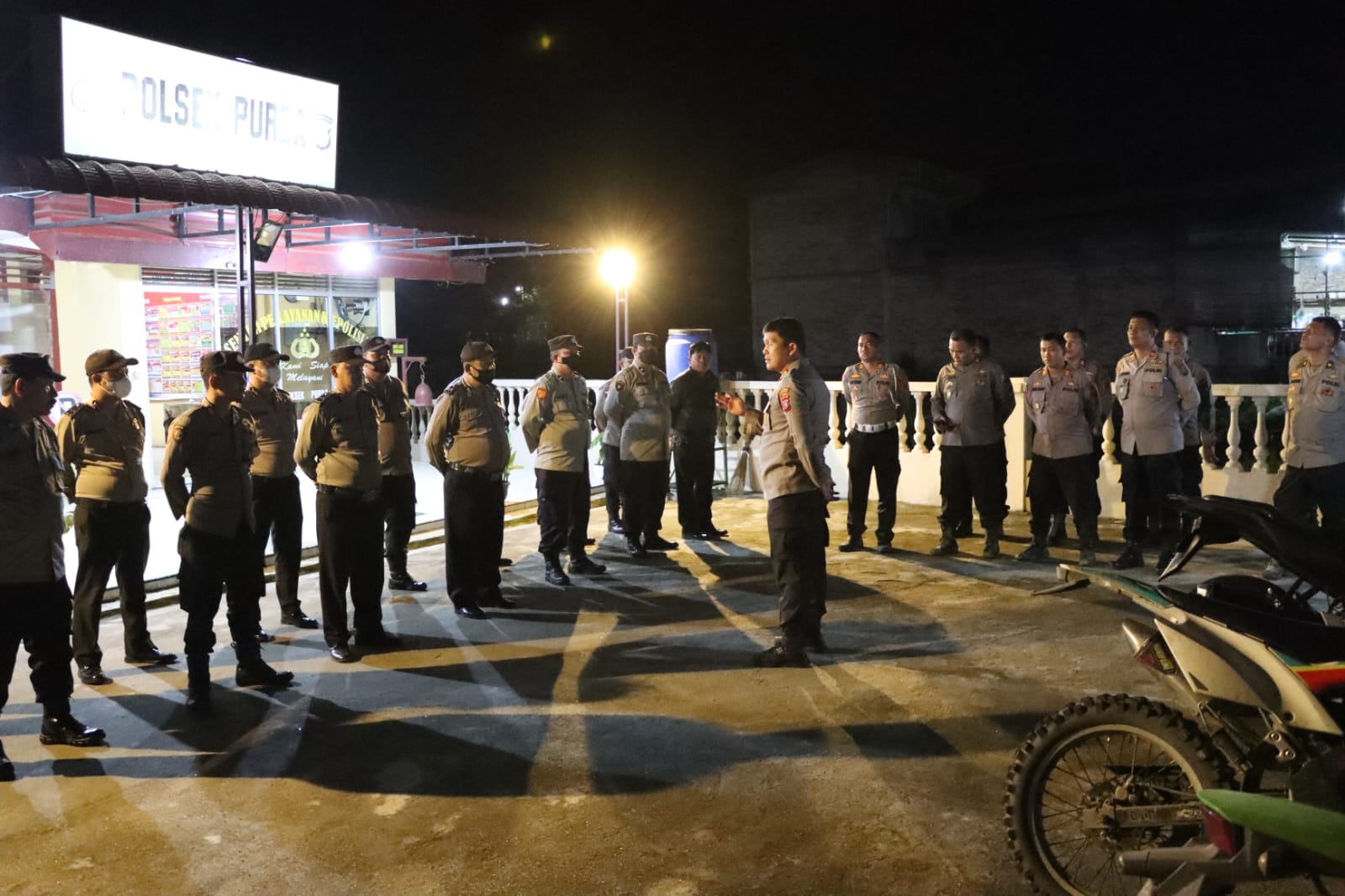 Personil Sat Samapta Polrestabes Medan Dan BKO Samapta Poldasu Sisir Kota Medan Guna Cipkon Aman Dan Nyaman