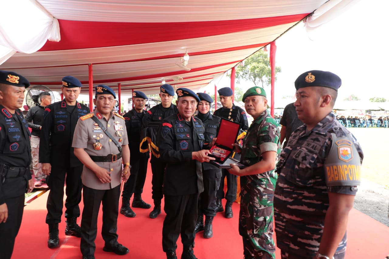 Kapolda Sumut dan Gubsu resmikan secara langsung Mako baru Sat Brimob Polda Sumut.