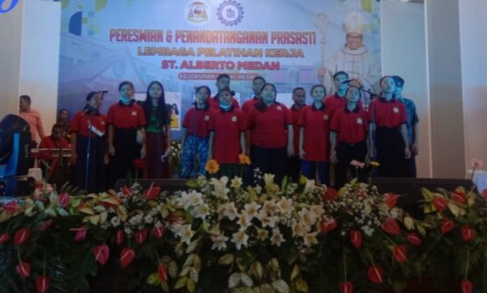 Peresmian Dan Penandatanganan Prasasti Lembaga Pelatihan Kerja Yayasan ST Alberto Medan Dihadiri Gubsu Edy Rahmayadi.