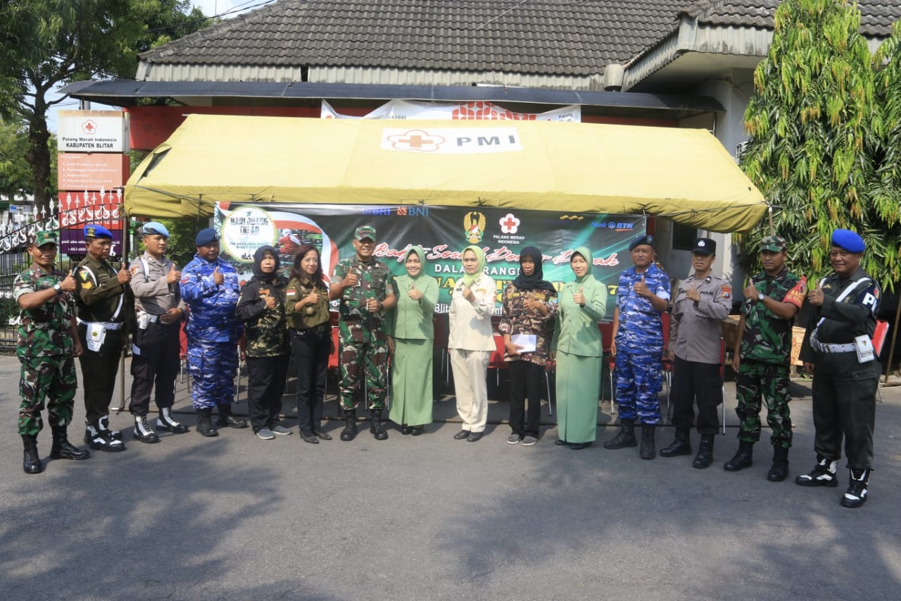 Jelang Peringatan Hari Juang TNI AD Ke 77 Tahun 2022, Kodim 0808/Blitar Gelar Bakti Sosial Donor Darah