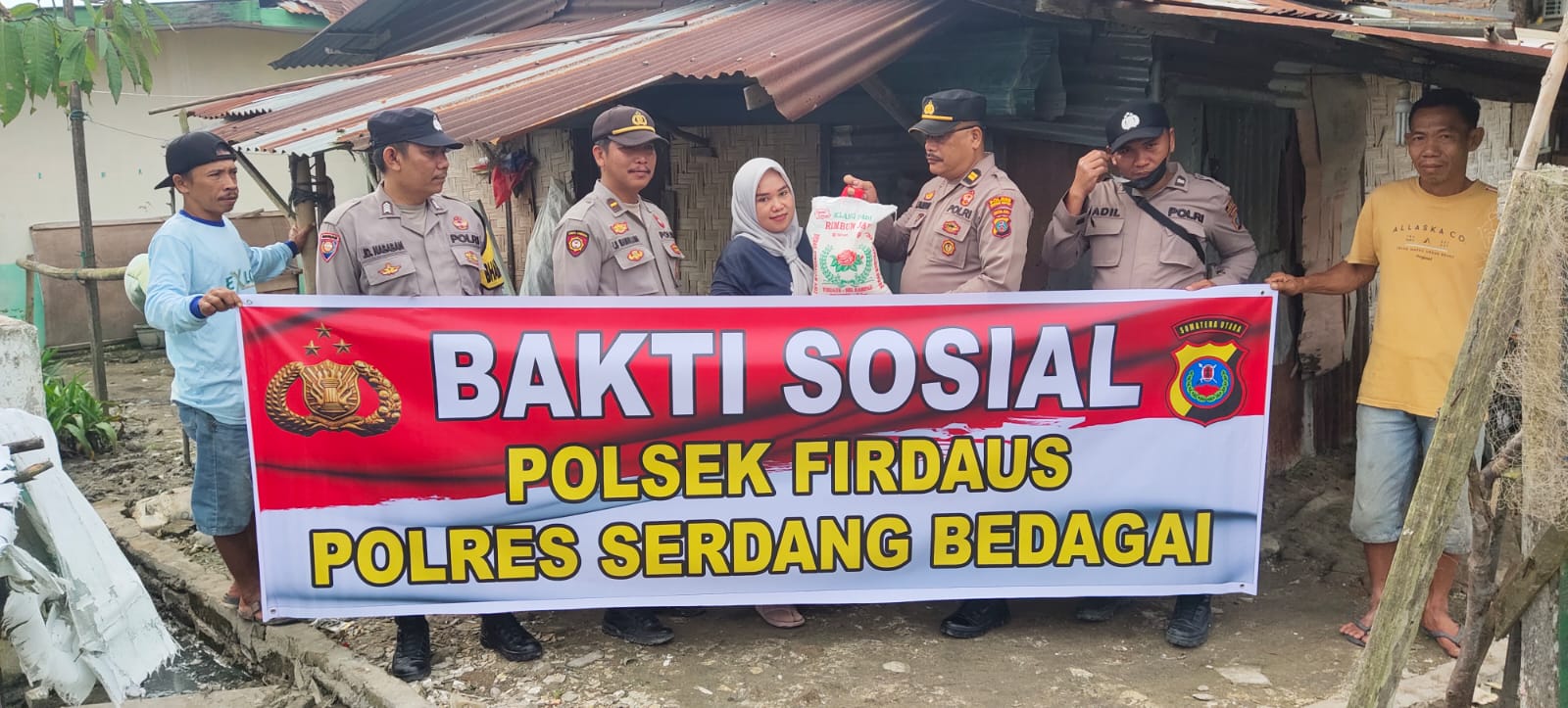 Polres Sergai Beri Bansos Buat Warga Masyarakat Kurang Mampu
