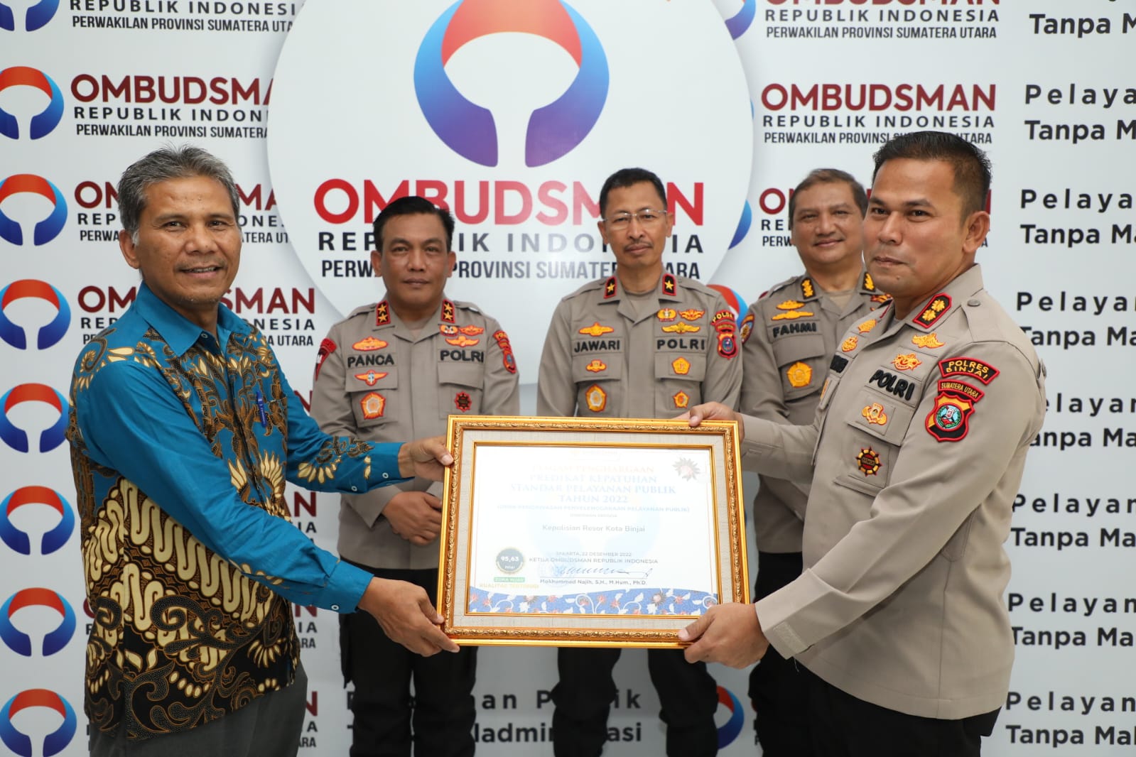 Kapolres Binjai Hadiri Penganugrahan Predikat Kepatuhan Tinggi Pelayanan Publik Dari Ombudsman