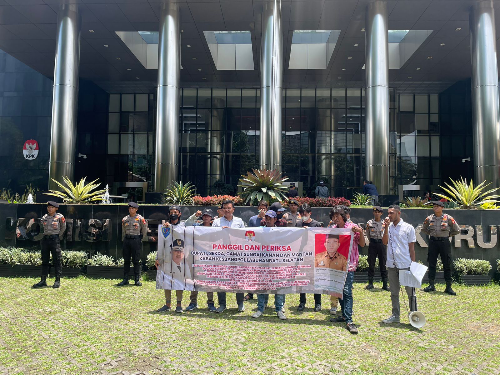 Usai Unjuk Rasa Gempar Laporkan Bupati Labusel beserta Jajaran ke KPK
