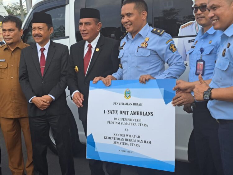 Rutan Kelas I Medan Kumham Sumut Terima I Unit Ambulance dari Gubernur Sumut