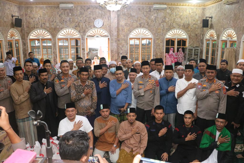 Subuh Berjemaah Ar-Raudhah Polda Sumut, Brigjen Pol Jawari : Polri Selalu Ada untuk Masyarakat