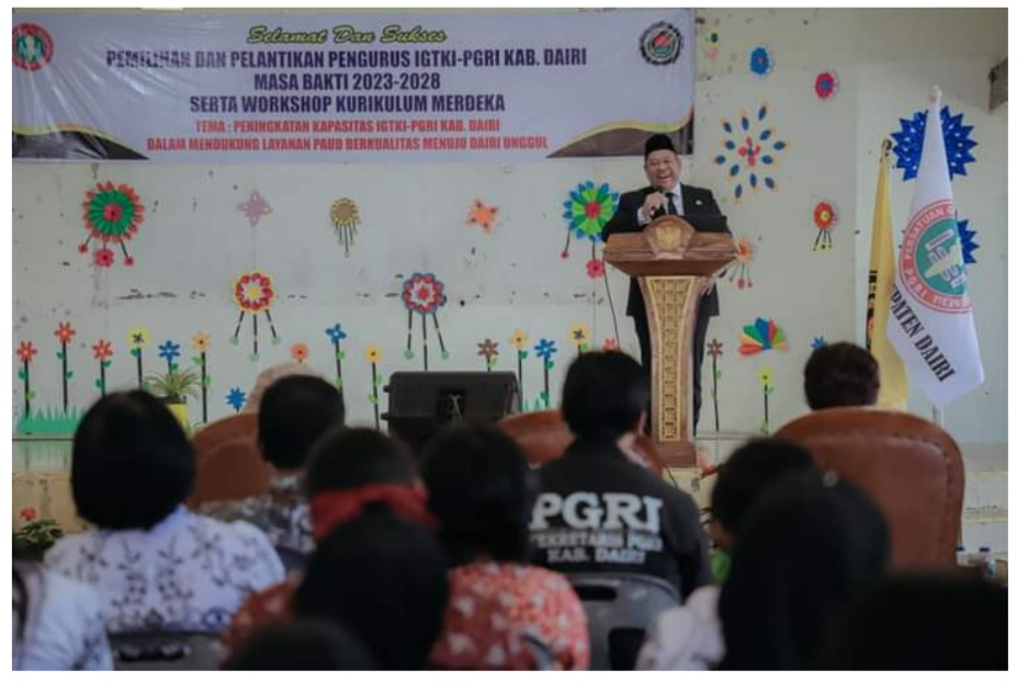 Bupati Dairi Lantik Pengurus Ikatan Guru Taman Kanak Kanak Indonesia Persatuan Guru Republik Indonesia IGTKI-PGRI