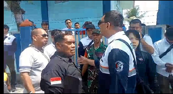 Humas Bea Cukai Sumut Diduga Halangi Jurnalis Meliput Pemusnahan Barang Seludupan di Dermaga Pabean Belawan