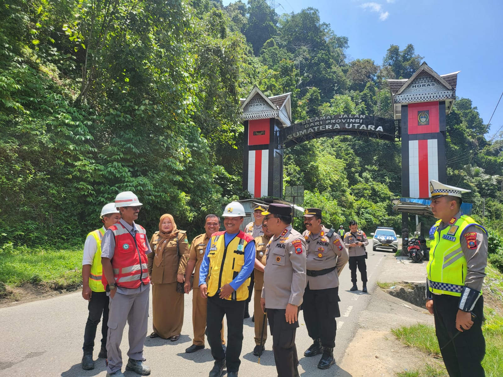 Kapolda Sumut Sambangi Polsek Muara Sipongi Perbatasan Provinsi Sumut-Sumbar
