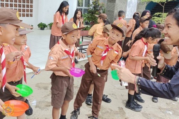 DINKES PAKPAK BHARAT LAKSANAKAN PENYULUHAN PHBS.