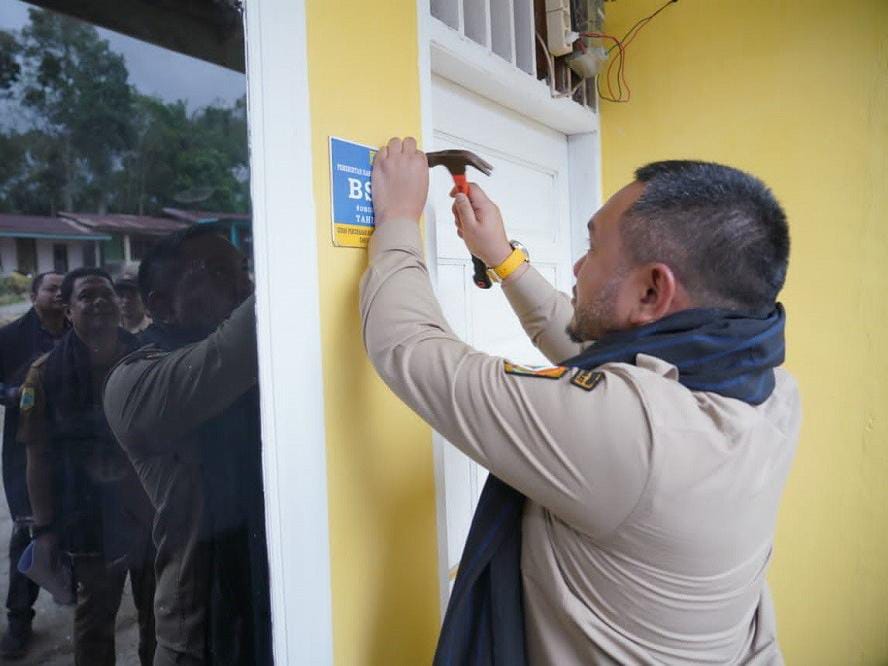 Bupati Franc Nyatakan Pemerintah Akan Selalu Hadir Dan Aktif Dalam Mengurus Masyarakat Pakpak Bharat