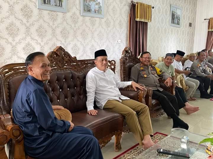 Mitsyuhito Solin Terima Silaturahmi Kapolres Pakpak Bharat di Rumdin Panorama Indah Sindeka Salak