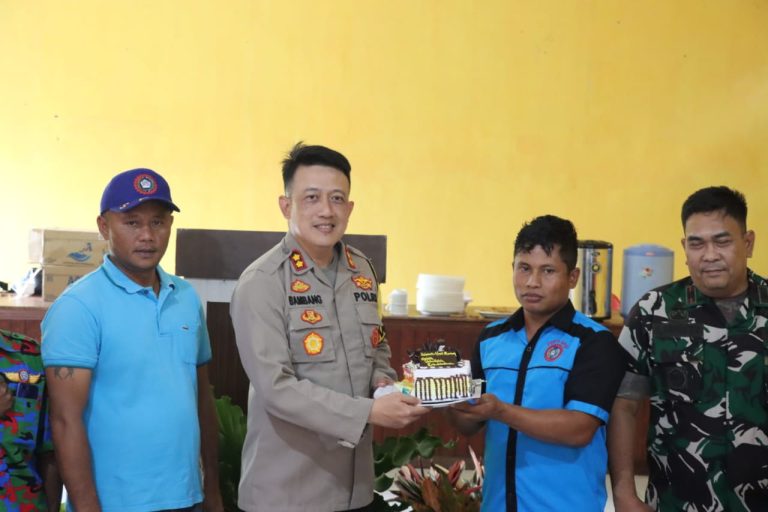 Hari Buruh Nasional, Polres Pakpak Bharat Gelar Forum Komunikasi