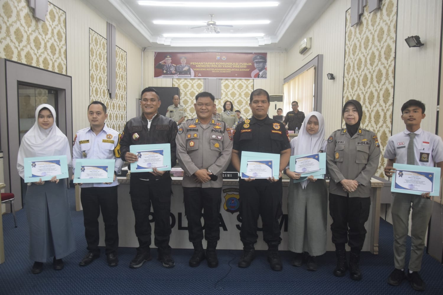 Dialog Publik Hoegeng Keteladanan Melintasi Zaman, Polda Sumut Hadirkan Mahasiswa dan Pelajar