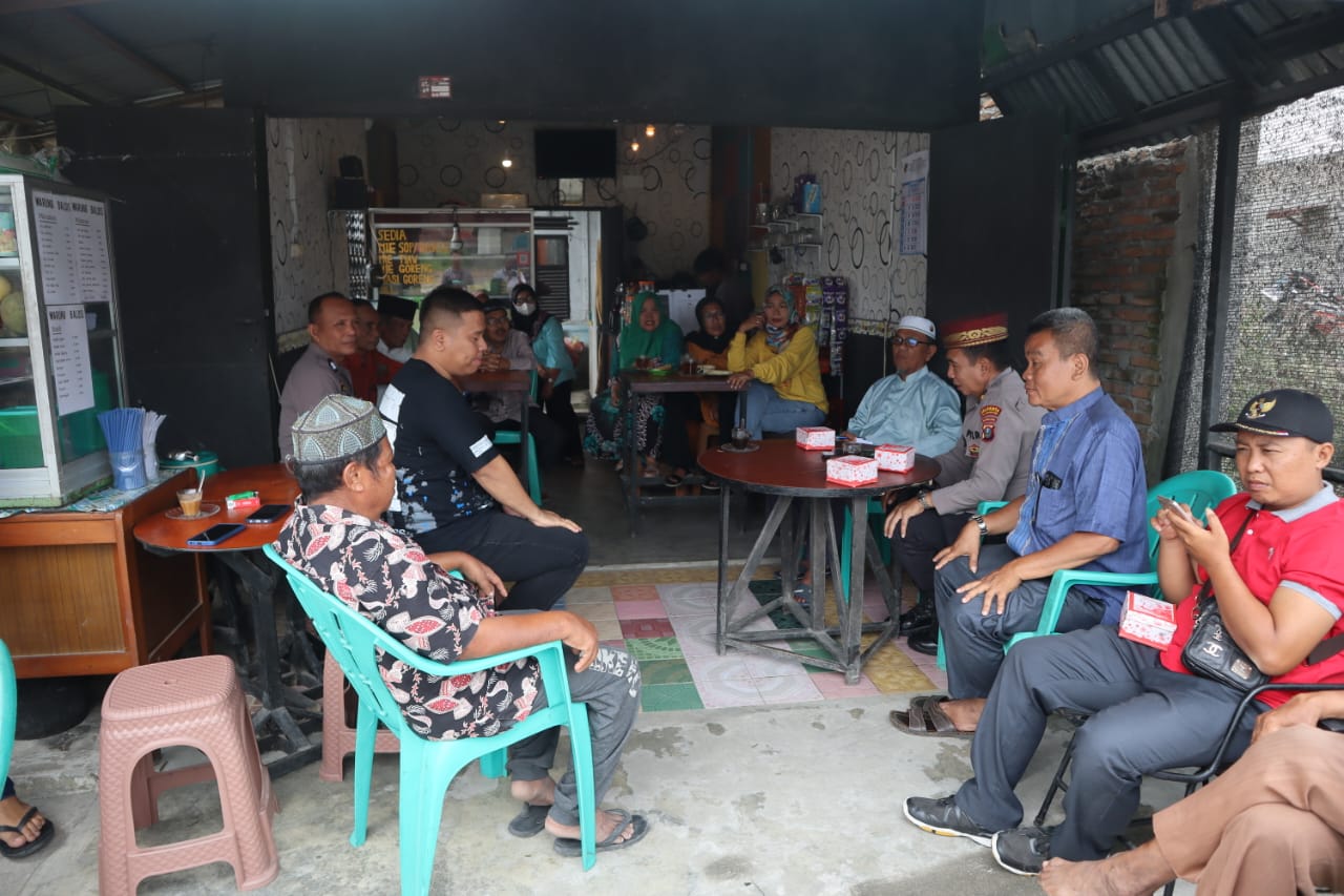 Duduk bersama warga, Polresta Deli Serdang gelar Jumat Curhat