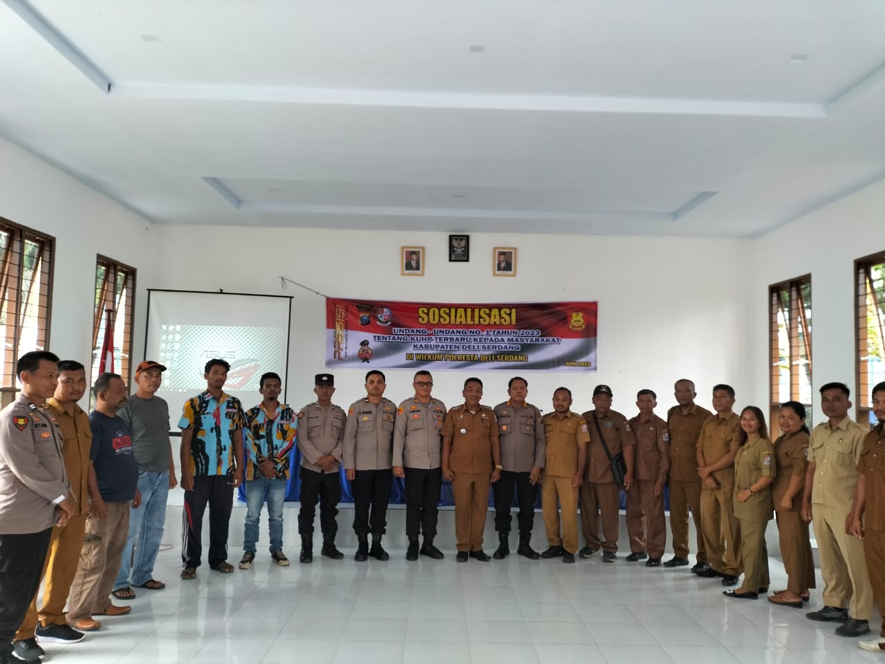 Seksi Hukum Polresta Deli Serdang Sosialisasi Hukum Terkait UU No. 1 TA. 2023 Tentang KUHP Terbaru kepada Masyarakat