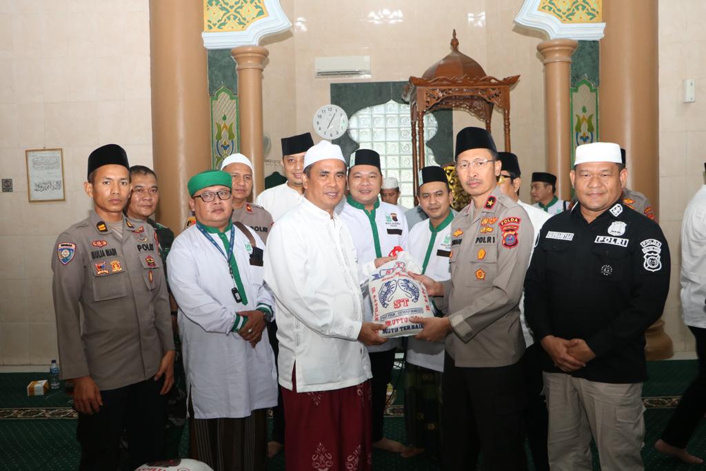 Wakapolda Sumut Safari Subuh jalin Silaturrahmi Mendengar dan Memberi Solusi