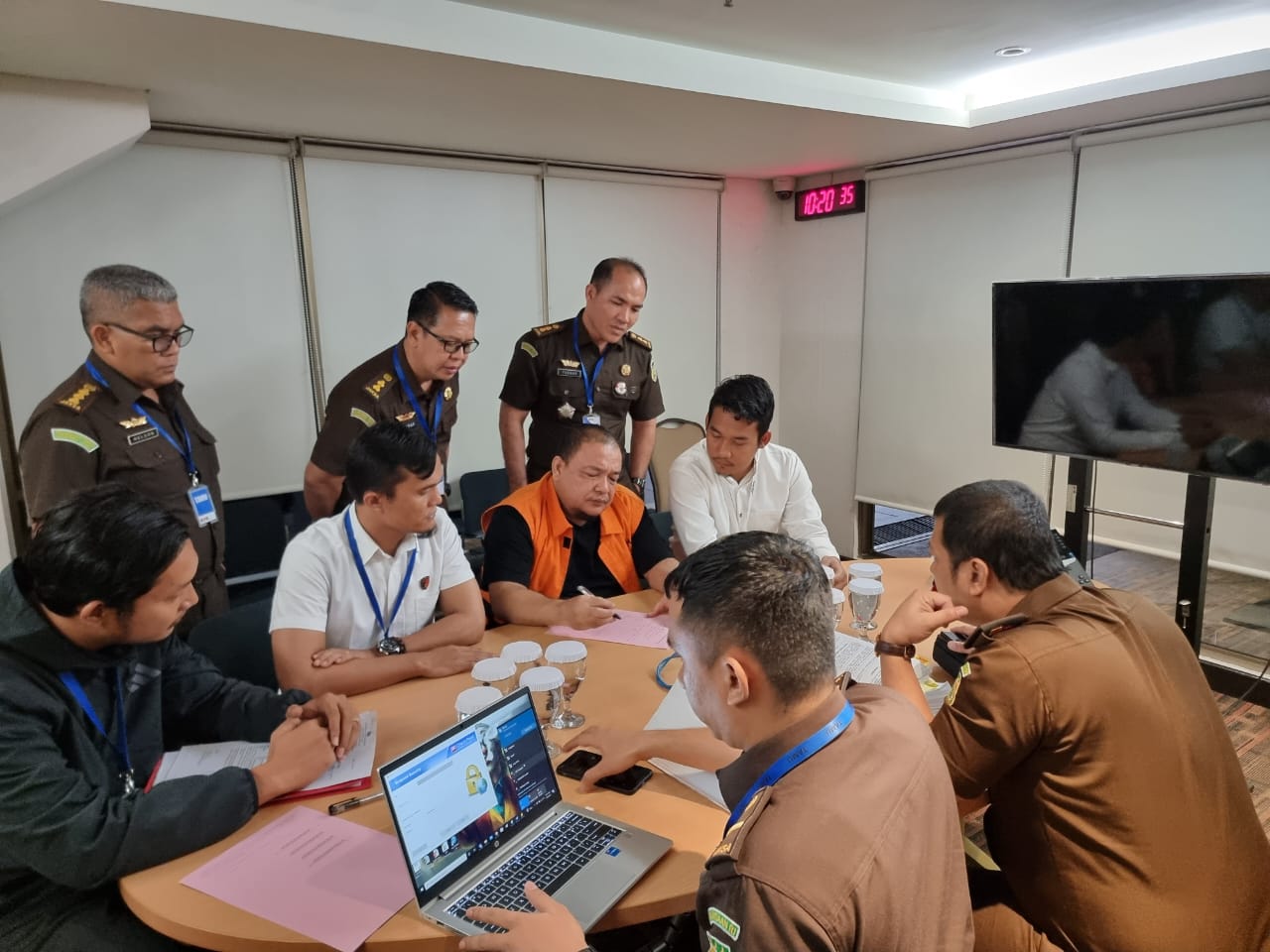 Dit Reskrimum Polda Sumut Limpahkan Tahap II Terbit Rencana Perangin-angin Tersangka TPPO ke Jaksa