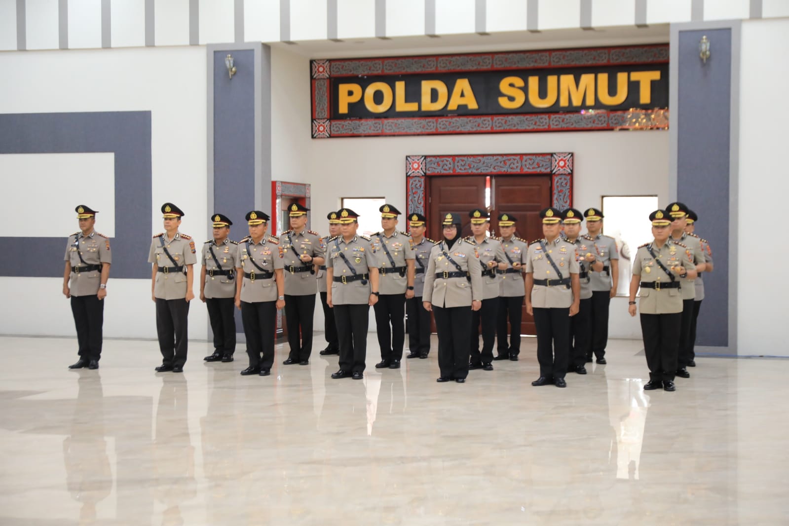 Kapolda Sumut Lantik Sejumlah Pejabat Utama dan Kapolres Jajaran