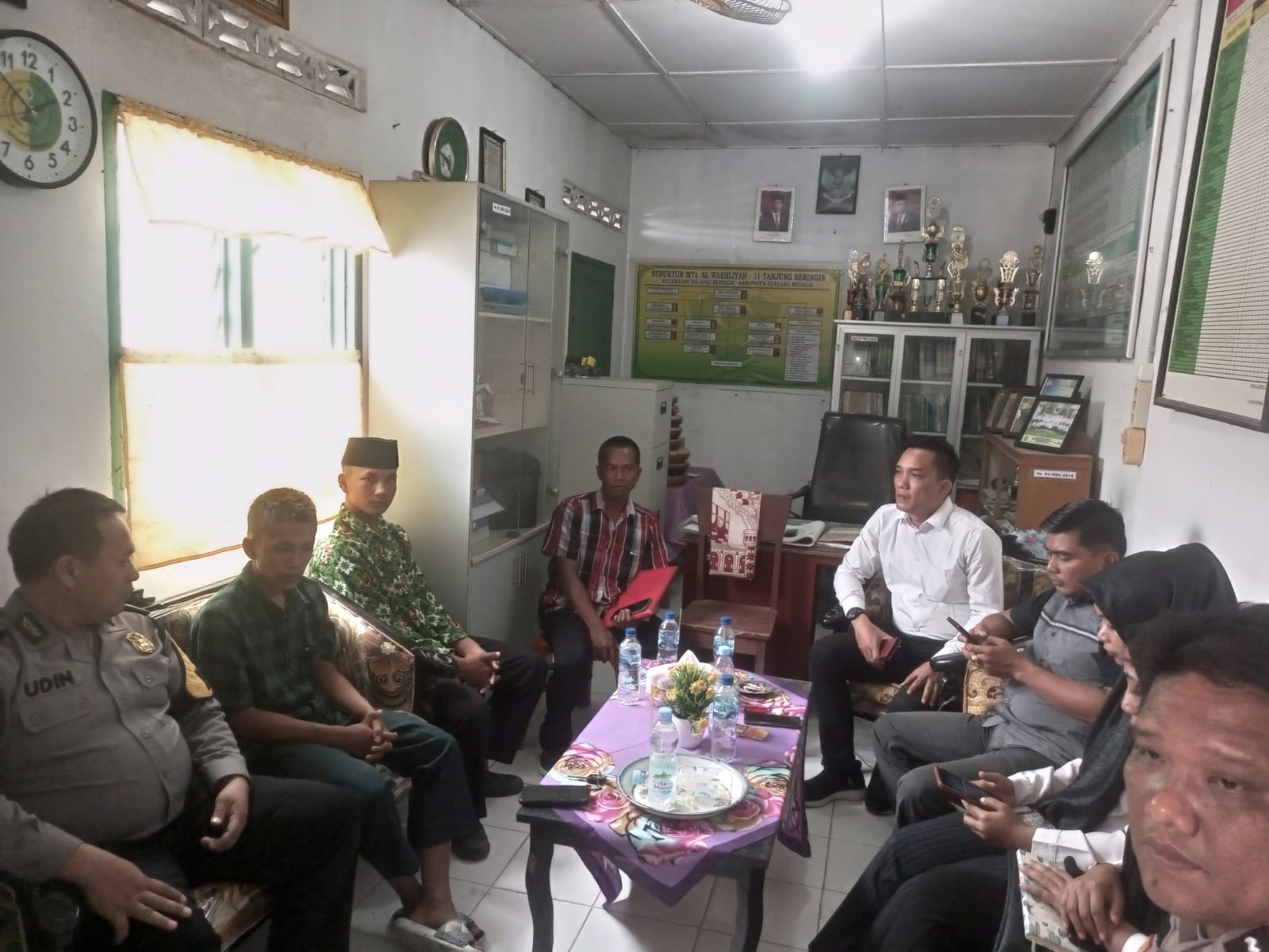 Polsek Tanjung Beringin Melaksanakan Mediasi Murid Sekolah Madrasah Tsanawiyah 31 Tanjung Beringin