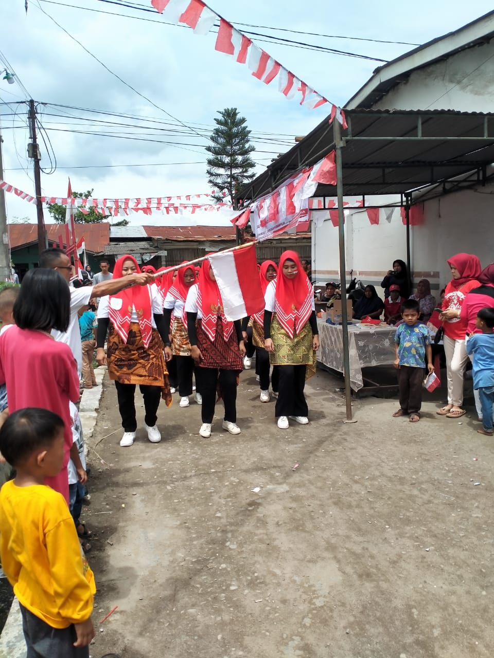 HUT RI KE 78 TAHUN DIMERIAHKAN SAMPAI DI DESA SEPERTI DI KAB. SERDANG BEDAGAI..