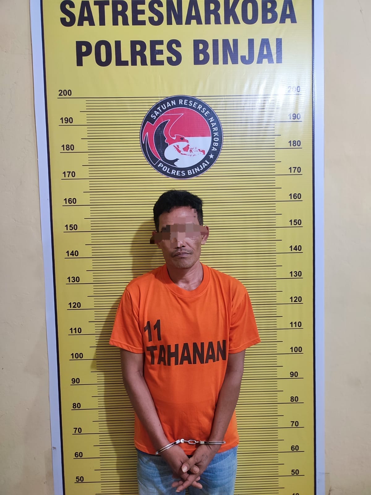 Setelah Melakukan Pengintaian Bandar Narkoba Ditangkap Didalam Rumahnya