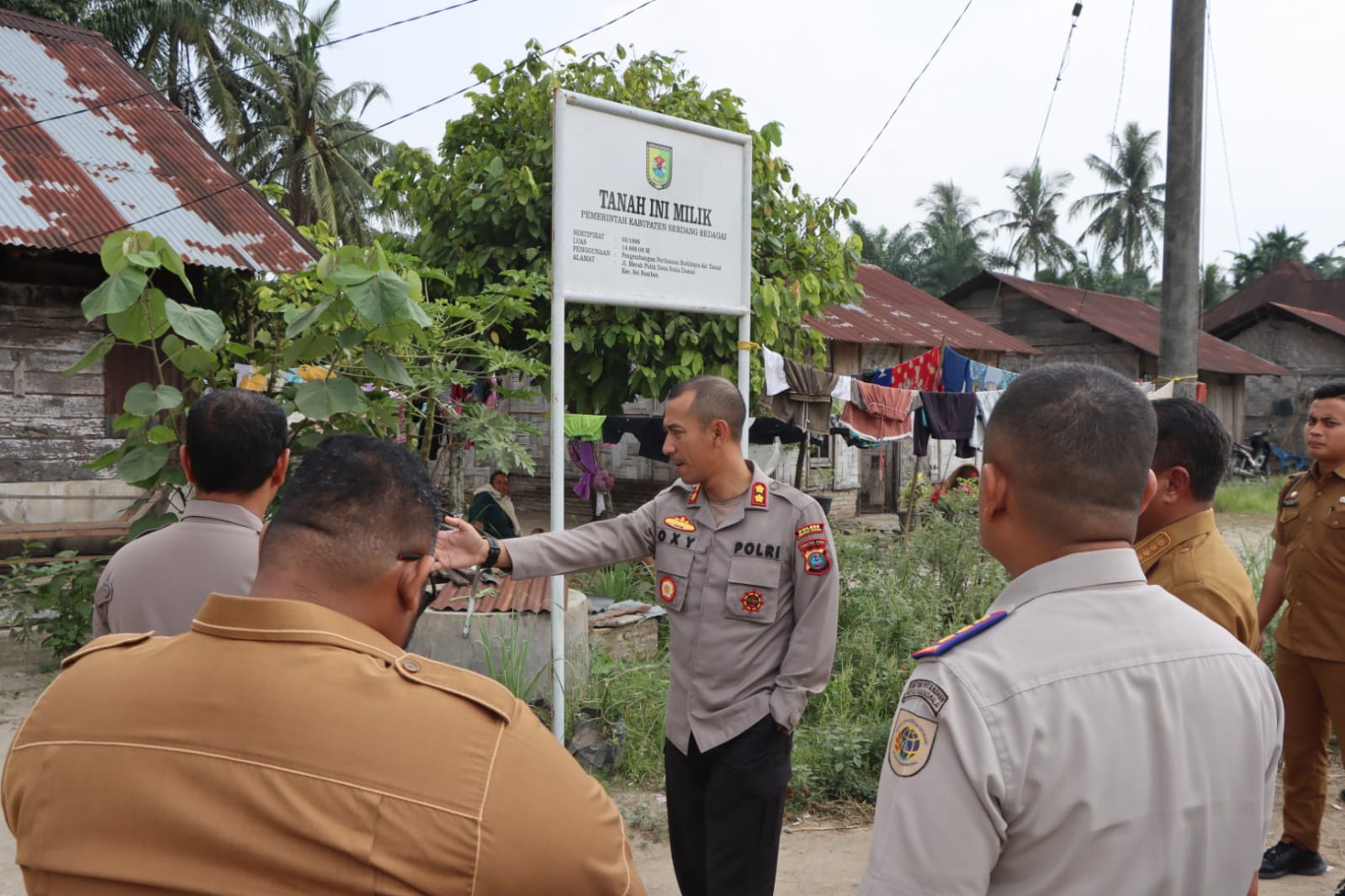 Bupati dan Kapolres Sergai, Tinjau Lahan Peruntukan Bakal Kantor Polsubsektor Sei Bamban