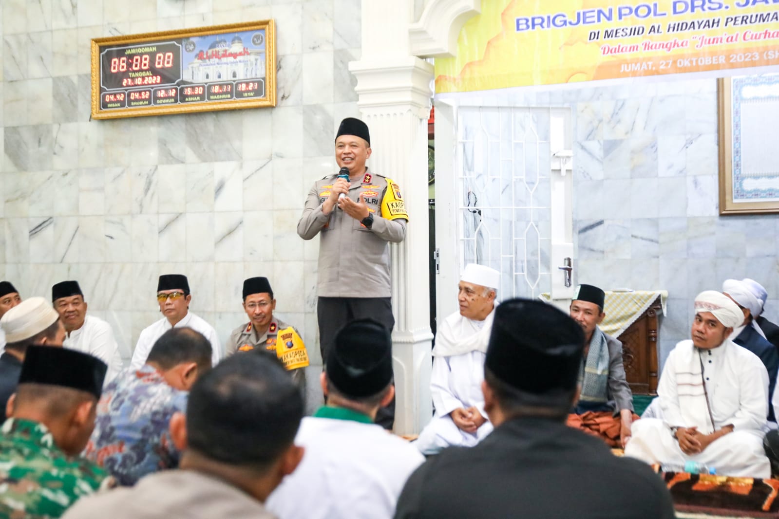 Kapolda komitmenn berantas Judi dan Narkoba, Jumat curhat warga senang