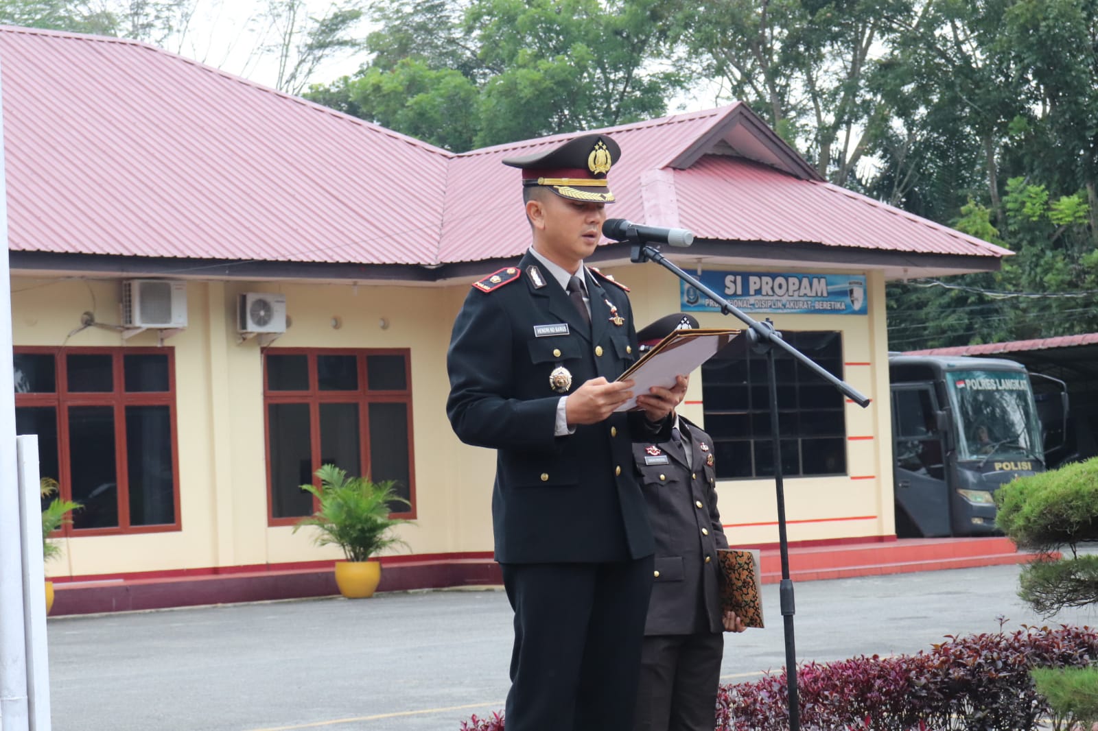 Polres Langkat Melaksanakan Upacara Peringatan Hari Sumpah Pemuda Ke – 95 Tahun 2023