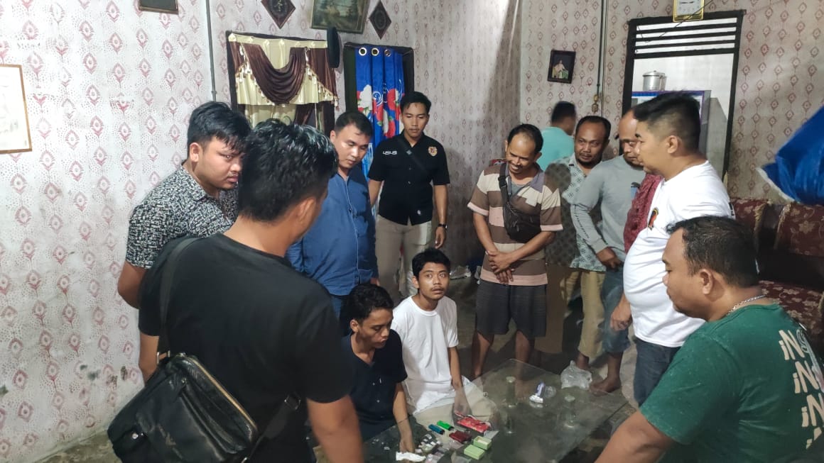 Polres Labusel Amankan Dua Pemilik Sabu di Perkebunan Teluk Panji