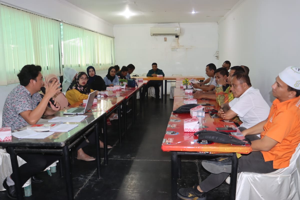 Rapat Koordinasi Penertiban Alat Peraga Sosialisasi (APS) Dan Alat Peraga Kampanye (APK) Yang Menyalahi Ketentuan Peraturan Perundang-Undangan