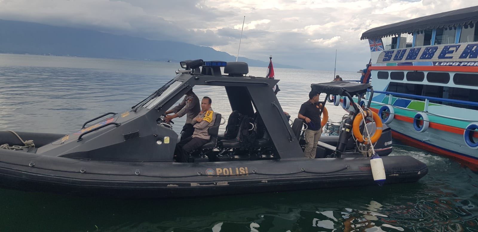 Polairud Polda Sumut Turunkan Kapal Bermanuver Tinggi Amankan Aquabike Jetski Danau Toba