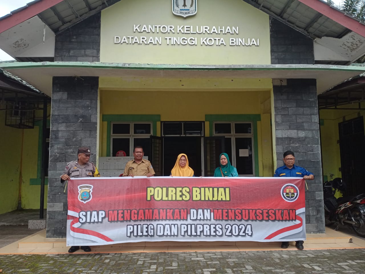 Bhabinkamtibmas Polres Binjai Sosialisasikan Kepada Masyarakat Untuk Sukseskan Pemilu 2024