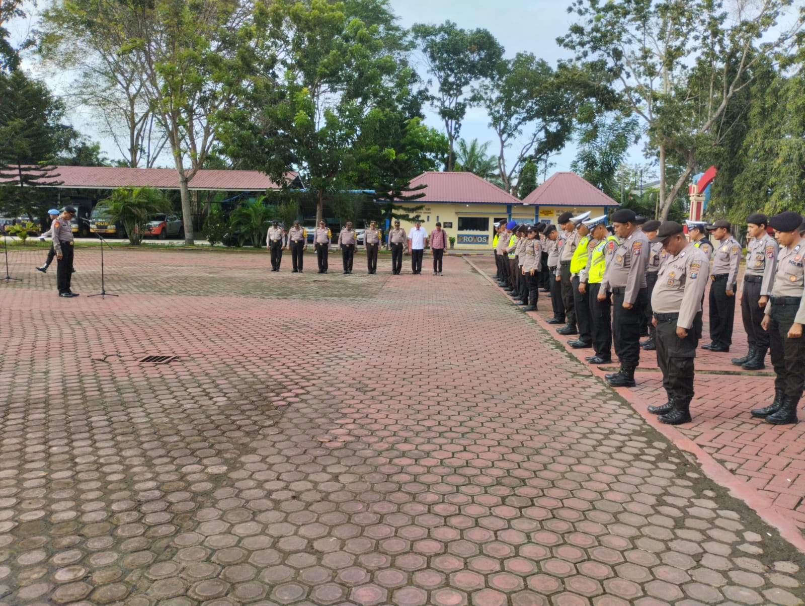 Polres Langkat Turunkan 171 Personil Pengamanan Ibadah Gereja Tahun Baru 2024